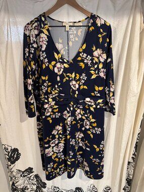 COMO BLU Women | Navy and Gold Women's Floral Dress | Size 1X